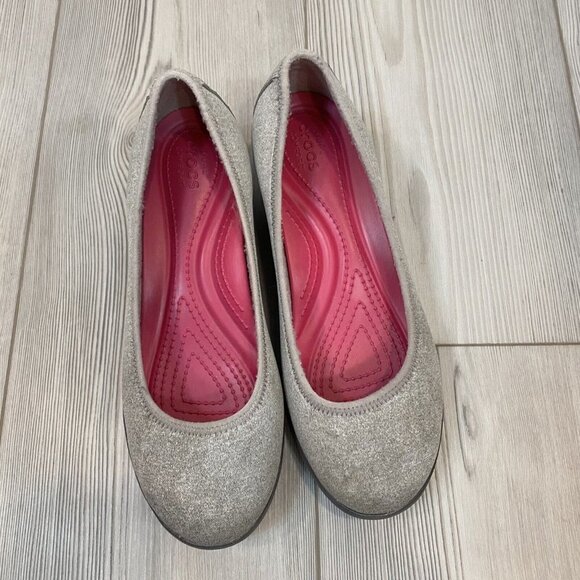 Crocs Busy Day Dual Comfort Wedges Gray Fabric Slip-On Shoes Sz 8 - Picture 5 of 7